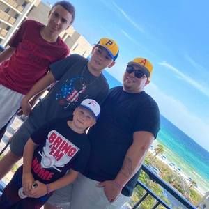 Meet your Posher, Jonathan